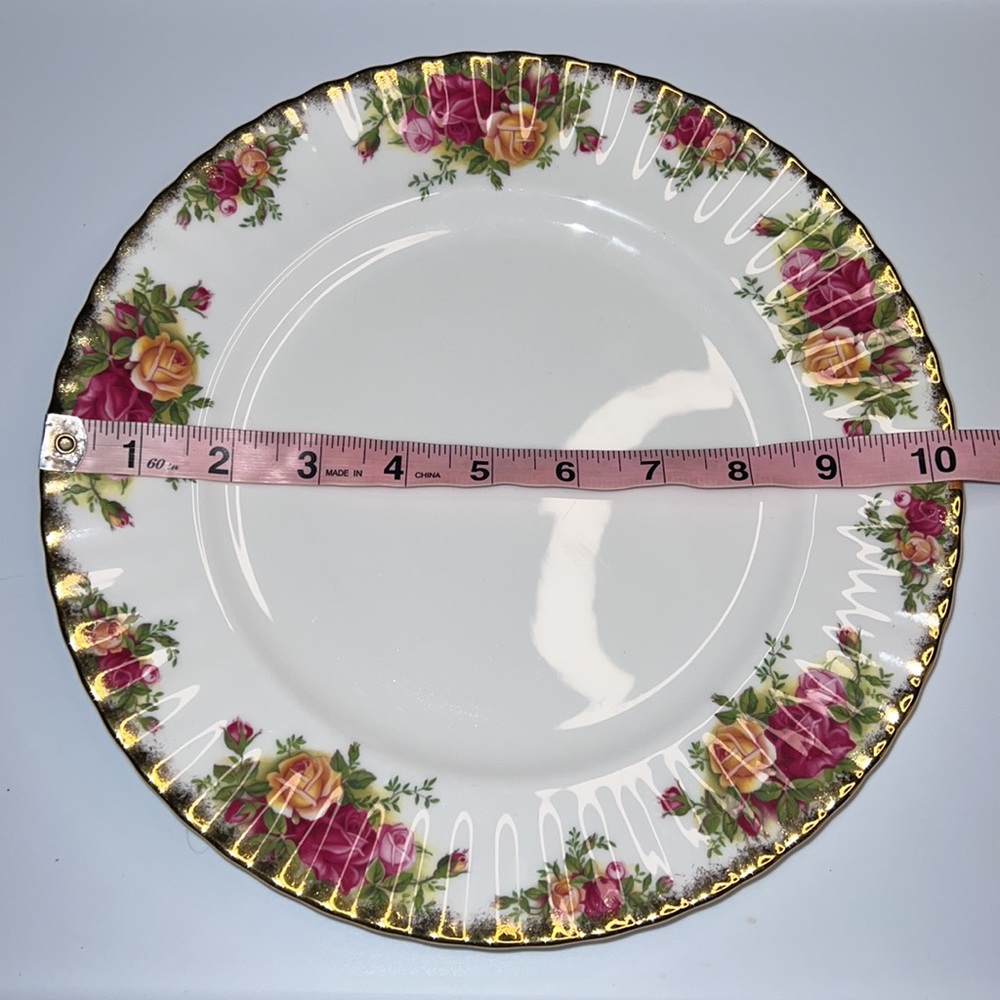 DINNER PLATE OLD COUNTRY ROSES 1962 ROYAL ALBERT BONE CHINA ENGLAND VINTAGE - Picture 7 of 10